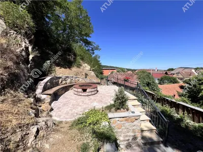 Casa individuala de vanzare cu 3 camere 2 bai si teren 172 mp situata in localitatea Sibiel - foto 19
