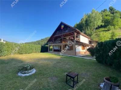 Pensiune de vanzare cu 7 unitati de cazare sala evenimente si sala recreere de vanzare in Apuseni judetul Alba - Vadu Motilor