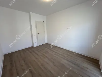 De vanzare apartament cu 3 camere 2 bai la etajul 1 zona Doamna Stanca - foto 4