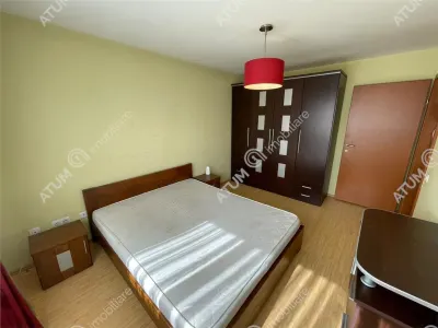 De inchiriat apartament cu 3 camere balcon si loc parcare in zona Ciresica din Sibiu - foto 3