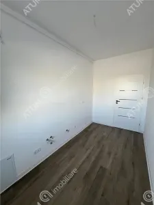 Garsoniera 41 mp balcon si parcare zona Brana din Selimbar - foto 17