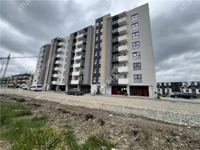 De vanzare apartament cu 2 camere decomandate si balcon zona Doamna Stanca - foto 3
