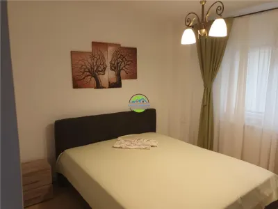 Ultracentral - Apartament 3 Camere de Inchiriat - foto 12