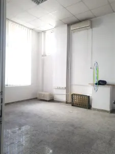 ULTRACENTRAL  Spatiu pentru Birouri de Inchiriat - foto 24
