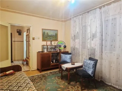 VEST - Eremia Grigorescu - Apartament 3 camere de Vanzare - foto 7