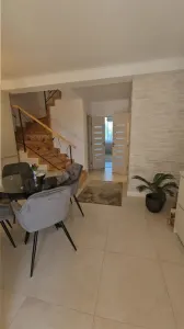 Casa de vanzare Alba Iulia centrala | Renovata, mobilata, 98 mp - foto 2
