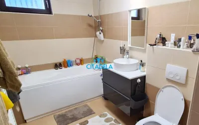 1/2 Duplex de vanzare mobilat si utilat ,Cetate 295000 euro - foto 16
