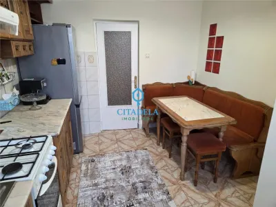 Apartament 3 camere Cetate-Transilvaniei, 380 euro - foto 10
