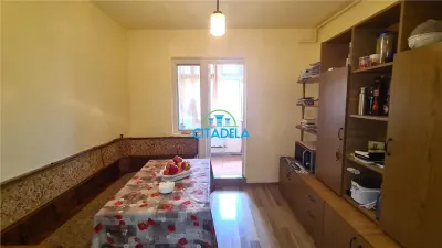 Apartament 2 camere Ampoi 3,decomandat,52000 euro - Alba Iulia