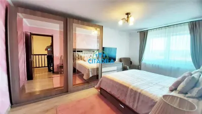 Duplex de Vânzare în Cetate | 4 Camere | Finisaje Premium | Gata de Mutare - foto 8
