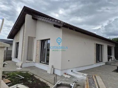Casa  indiviuala Alba Micesti, 370mp teren,230000 euro - foto 2