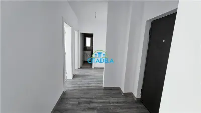 Apartament 3 camere, bloc nou, Centru  - 96000 euro - foto 4