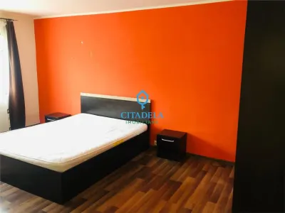 Apartament 2 camere decomandat Cetate-Mercur,85000 euro - Alba Iulia
