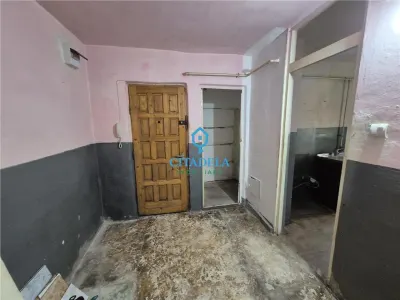 Aparatment 2 camere, decomandat,Cetate Mercur 6100euro - foto 3