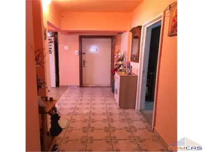 Apartament 4 camere de vanzare Micro 17 - foto 5