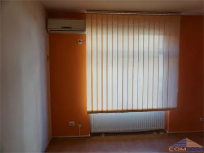 SPATIU COMERCIAL DE INCHIRIAT - foto 4