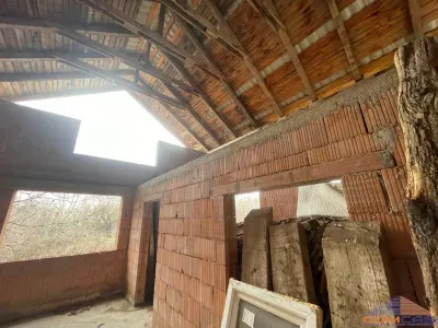 Casa in Rosu cu teren de 1.000 mp pe malul Somesului - foto 8