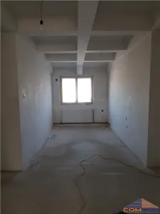 De Inchiriat spatiu Comercial CENTRU - foto 17