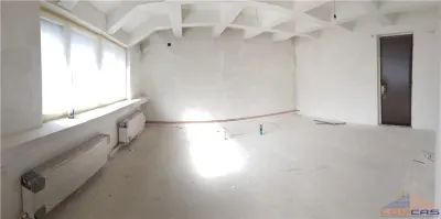 De Inchiriat spatiu Comercial CENTRU - foto 22