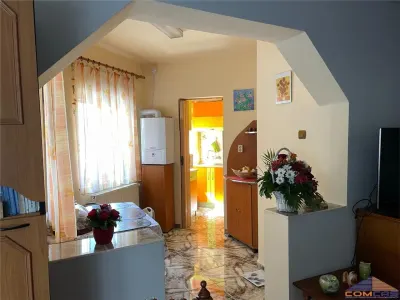 Apartament CENTRU NOU - 116 mp - PARTER - foto 4
