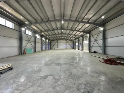 Hala/ showroom in intersectie, 598mp, sos. centura Iasi - foto 14