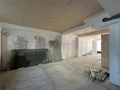 Vanzare/ chirie spatii comerciale Visan, Profi, de la 30mp la 176mp - foto 9