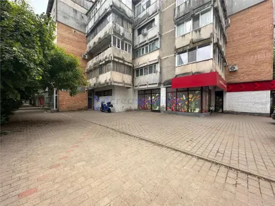 Spatiu comercial Nicolina Clopotari, zona Profi, 160mp - foto 2
