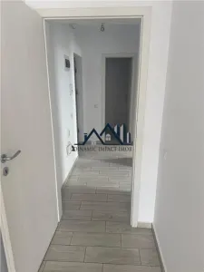 ichiriere studio , Strada Christian Pomarius nr. 7 din Brașov (zona Tractorul, aproape de Coresi Shopping - foto 10