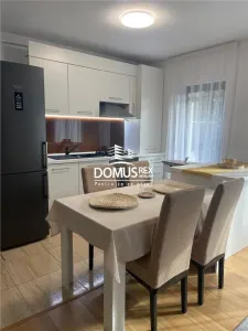 Vand ap.2 camere cu gradina,bloc nou,modern,mobilat-utilat, parcare,Buna-Ziua - foto 3