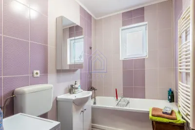 Apartament cu 3 camere ultracentral 81 mp - mobilat si utilat - foto 7