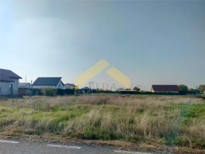 Teren intravilan de vanzare in localitatea Fantanele - Fantanele