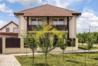 Casa noua de vanzare orasul Ineu - foto 1