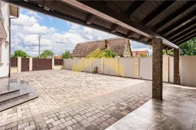 Casa noua de vanzare orasul Ineu - foto 20