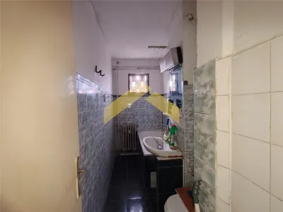 Apartament de vanzare zona Aurel Vlaicu - foto 3