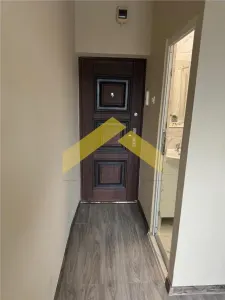 Garsoniera renovata de vanzare zona UTA - foto 5