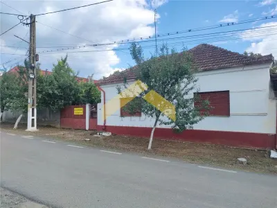 Casa 3 camere de vanzare in sat Ghioroc, judetul Arad - Ghioroc