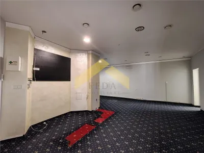 Spatiu comercial de inchiriat zona Alfa - foto 4