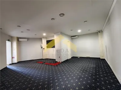 Spatiu comercial de inchiriat zona Alfa - foto 5