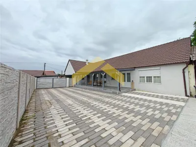 Casa la sol 170 mp utili plus teren de 1,122 mp in Vladimirescu de vanzare - foto 7