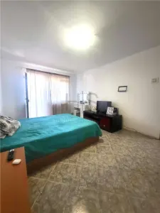 Apartament 2 Camere, Decomandat, etaj 2 din 3 - foto 15