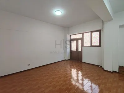 De vanzare spatiu comercial zona Centru - foto 1
