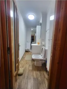 Apartament 2 Camere, etaj 2 din 4, zona Primarie - foto 3