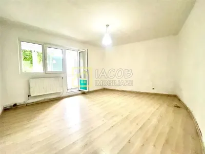 Apartament parter 2 CD, zona Lidl Gara - foto 6