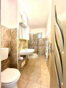 Apartament parter 2 CD, zona Lidl Gara - foto 8