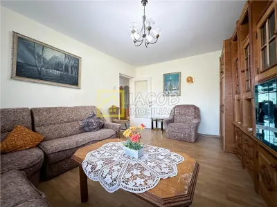 Apartament 3 camere de inchiriat – Bacau, Str. Panselelor - foto 9
