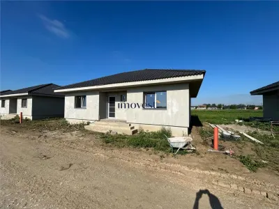 Casa Noua intre Martinesti si Odoreu | 90 mp Utili | 3 Dormitoare | Teren 350 mp | Incalzire in Pardoseala | 109.500 euro - foto 4