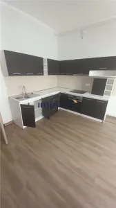 De inchiriat: Apartament cu 3 camere in zona Centrala - foto 6