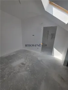 Apartament 3 Camere Semifinisat Titulescu - foto 9