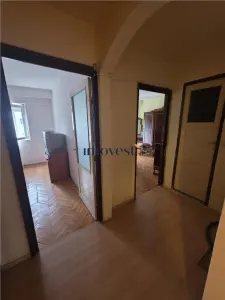 Apartament 3 Camere Carpati II Et 2 - foto 13