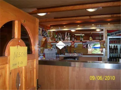 Casa de vanzare in Iojib cu spatiu comercial - foto 4
